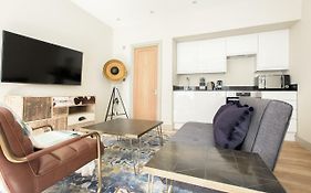 The Mayfair Parade - Trendy 1Bdr